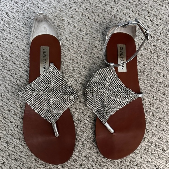 Steve Madden Shineyy Silver Crystal Mesh Diamond Ankle T Strap Thong Sandal 6.5 - Picture 8 of 11